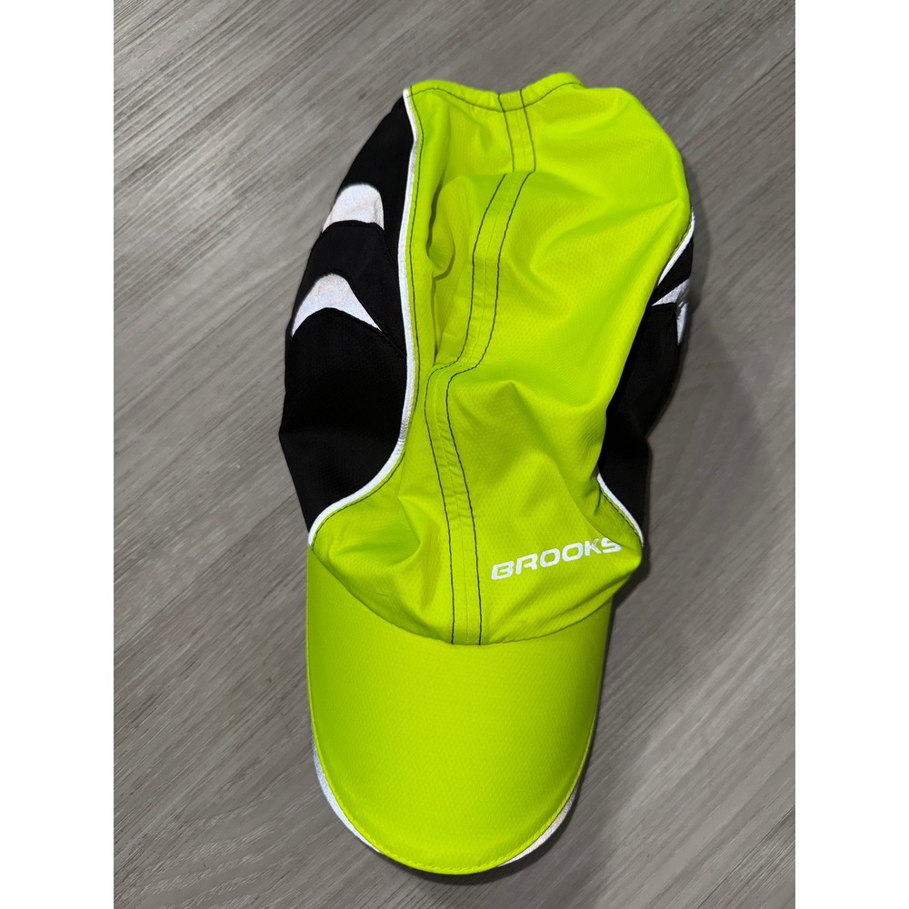 Brooks NightLife Neon Yellow Reflective Running Hat LED Light 280020 OSFA